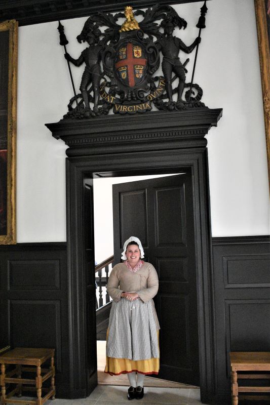 visit colonial williamsburg capitol