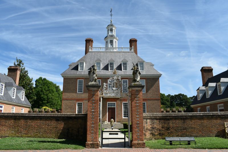 visit colonial williamsburg governors palace