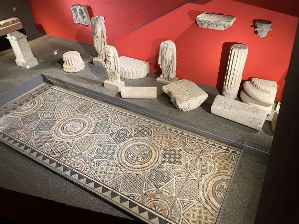 Immaculate Roman Mosaic floor and statues