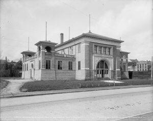 The Woman’s Building at the 1897 Tennessee Centennial Exposition, showcasing women’s contributions to art, education, and civic reform.